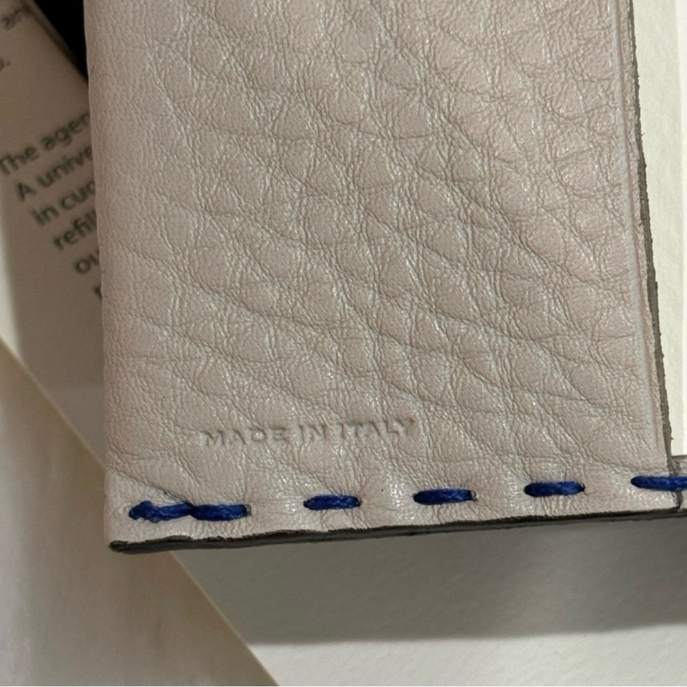 Fendi Blue Pebbled Leather weekly Small Agenda - Picture 6 of 16
